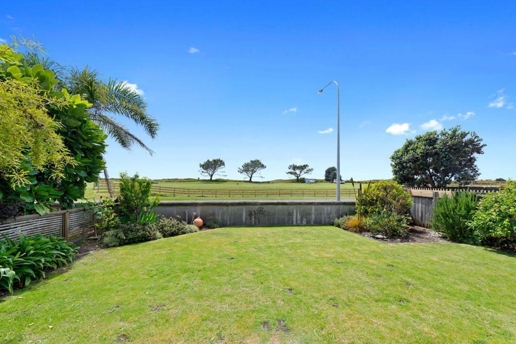 The Sandcastle - Papamoa Holiday Apartment Exterior photo